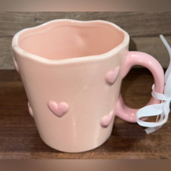 Super Cute Pink Ceramic Mug with Hearts 💕 Perfect Valentines Day - NEW - Picture 6 of 11